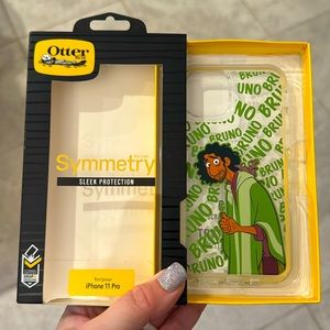 Brand NEW Disney Otterbox Phone Case
